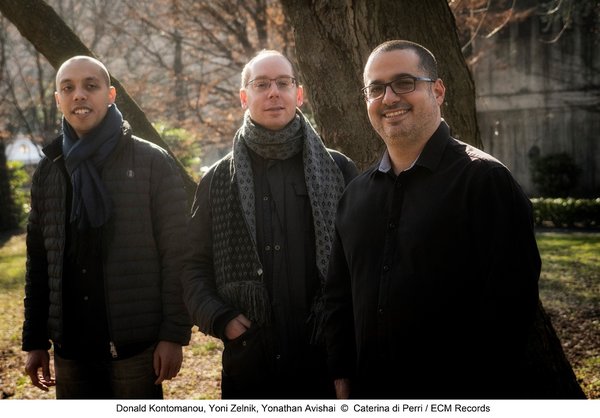 Yonathan avishai dx trio. foto caterina di perri