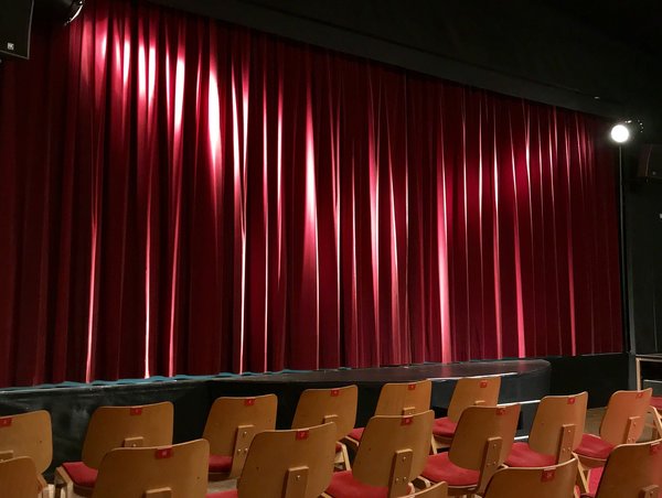 Auditorium 3079906 1280