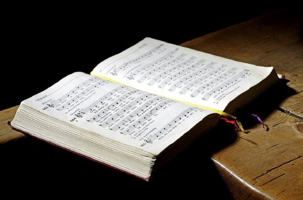 Hymnal 468126 960 720