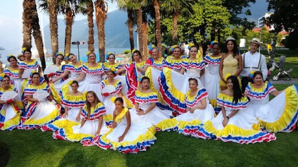 Ass viva mi tierra gruppo danza 1.jpg.632x356 q85 crop upscale