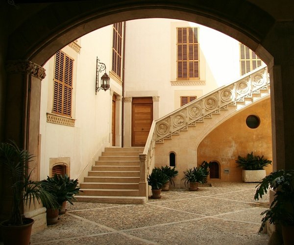 Courtyard 595831 1280