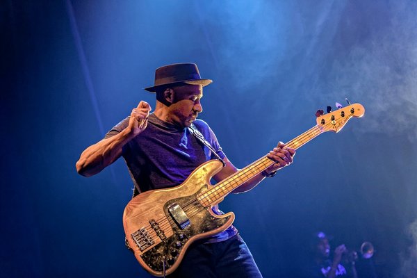 Marcus miller 02 credits thierry dubuc