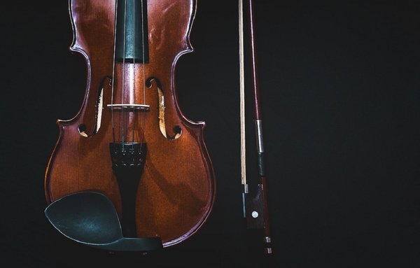 Bowed instrument 1853324 960 720