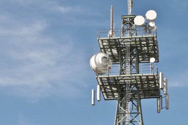 Radio masts 600837 960 720