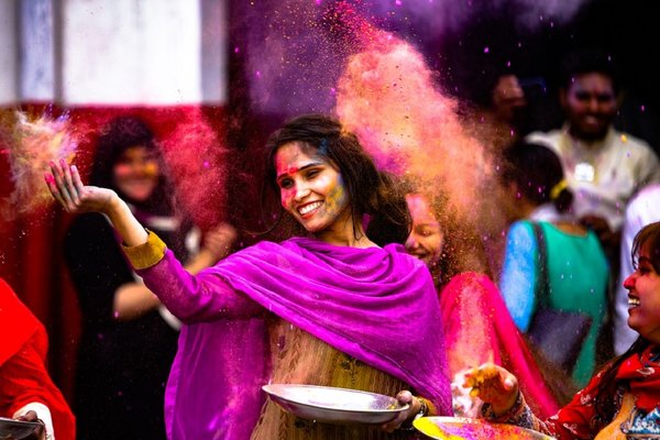 Holi 2416686 960 720