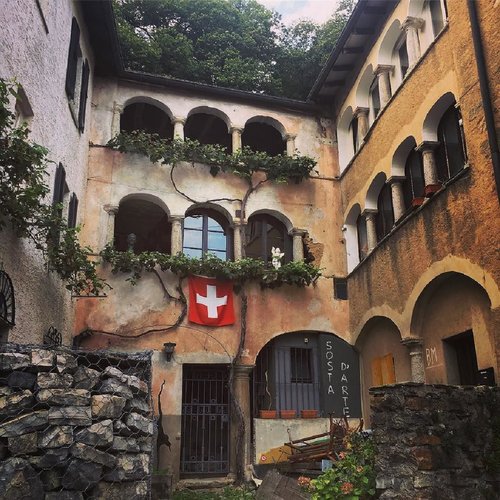 Fescoggia sosta d'arte
