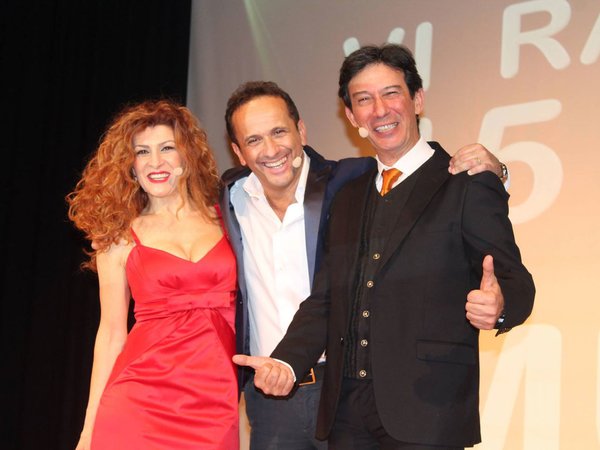 Trio 1280x960