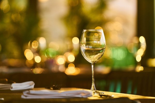 Wine 4505917 1280