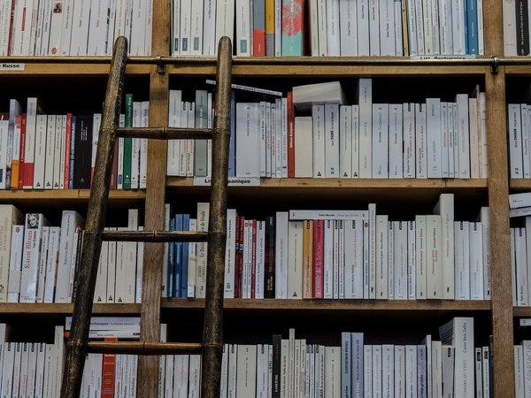 Bookshop 1759619 1280